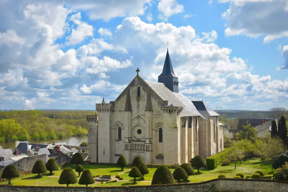 Candes-Saint-Martin