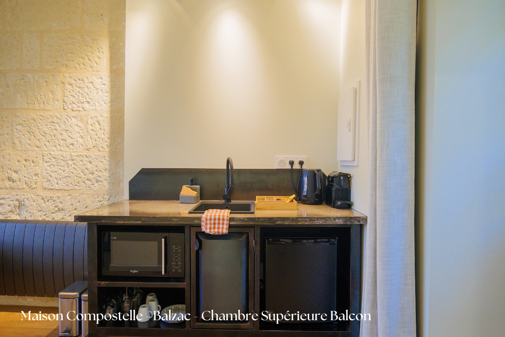 Suite Supérieure avec Balcon vue Loire — photo 7